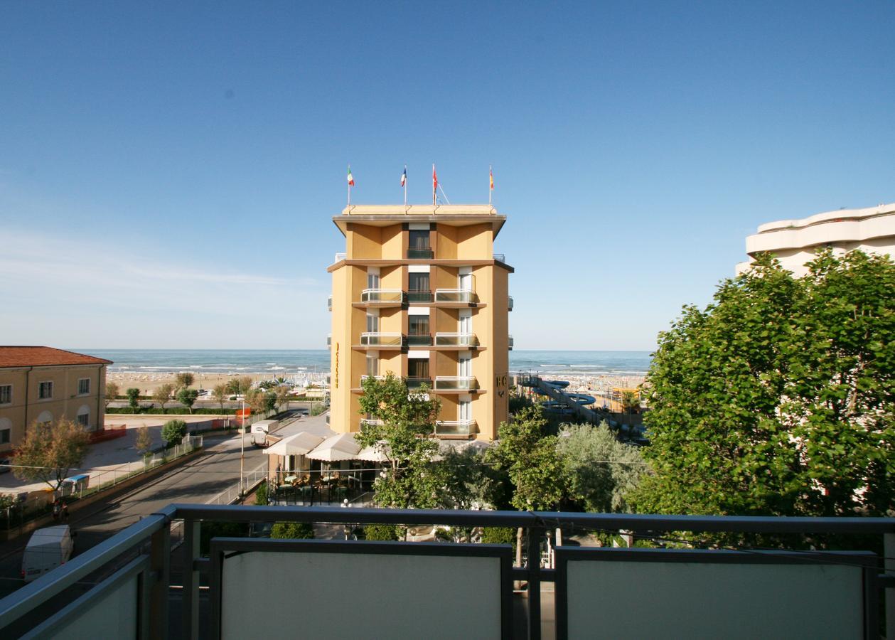 Hotel Sole Mio Rimini Exteriör bild